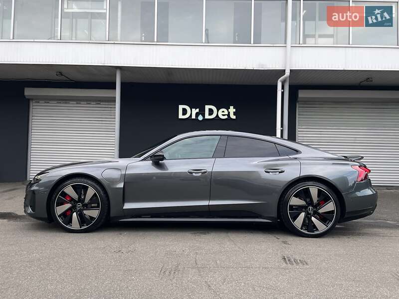 Купе Audi RS e-tron GT 2022 в Києві
