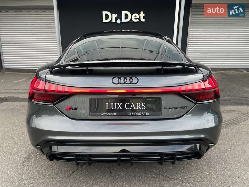 Купе Audi RS e-tron GT 2022 в Києві