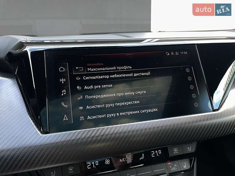 Купе Audi RS e-tron GT 2022 в Києві