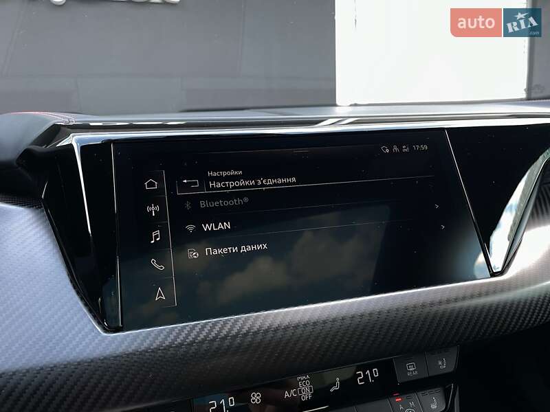 Купе Audi RS e-tron GT 2022 в Києві