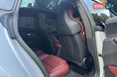 Купе Audi RS e-tron GT 2022 в 