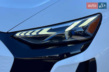 Купе Audi RS e-tron GT 2024 в 