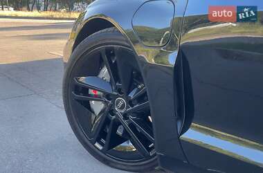 Купе Audi RS e-tron GT 2023 в 