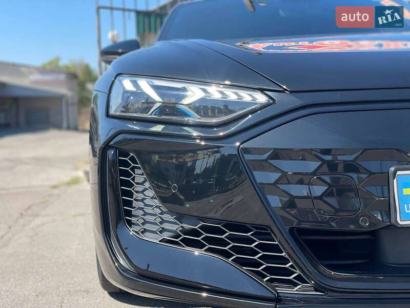 Купе Audi RS e-tron GT 2023 в Миколаєві фото 26 Купе Audi RS e-tron GT 2023 в Миколаєві