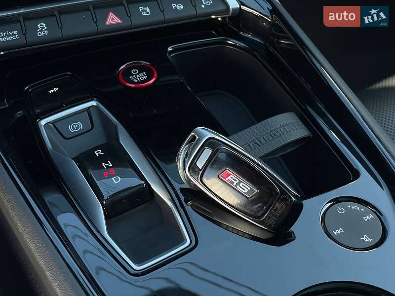 Купе Audi RS e-tron GT 2023 в Миколаєві фото 56 Купе Audi RS e-tron GT 2023 в Миколаєві