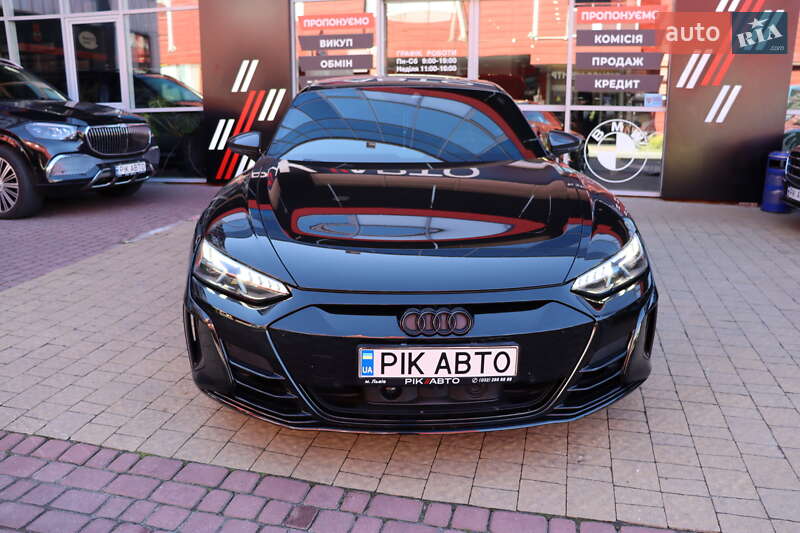 Купе Audi RS e-tron GT 2021 в Львові