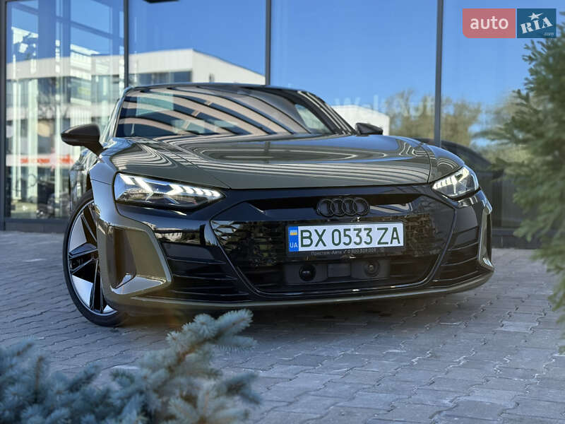 Audi RS e-tron GT 2021
