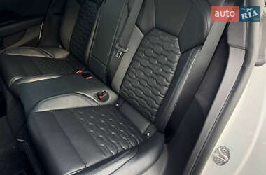 Купе Audi RS e-tron GT 2024 в 