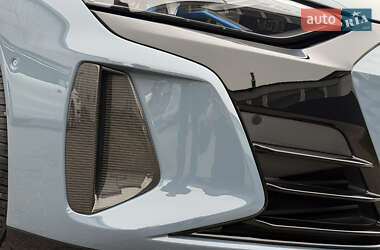 Купе Audi RS e-tron GT 2024 в 