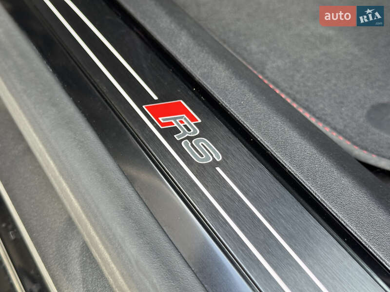 Купе Audi RS e-tron GT 2022 в Мукачево
