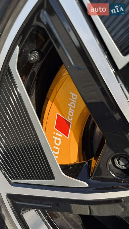Купе Audi RS e-tron GT 2024 в Києві фото 14 Купе Audi RS e-tron GT 2024 в Києві