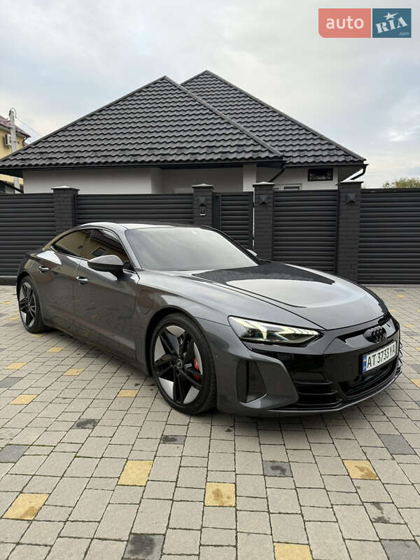 Купе Audi RS e-tron GT 2021 в Коломиї
