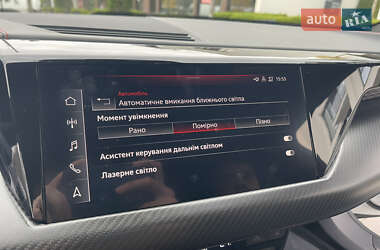 Купе Audi RS e-tron GT 2021 в 