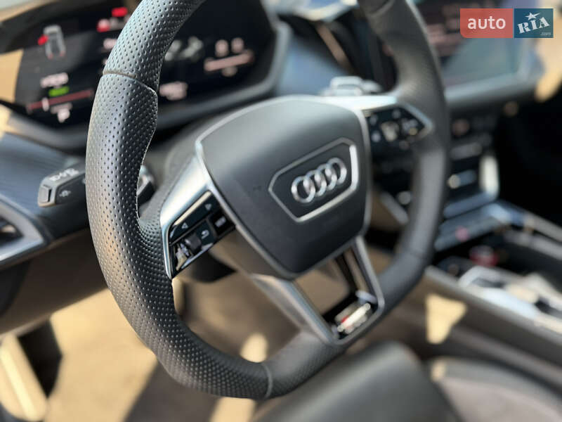 Купе Audi RS e-tron GT 2024 в Тернополе