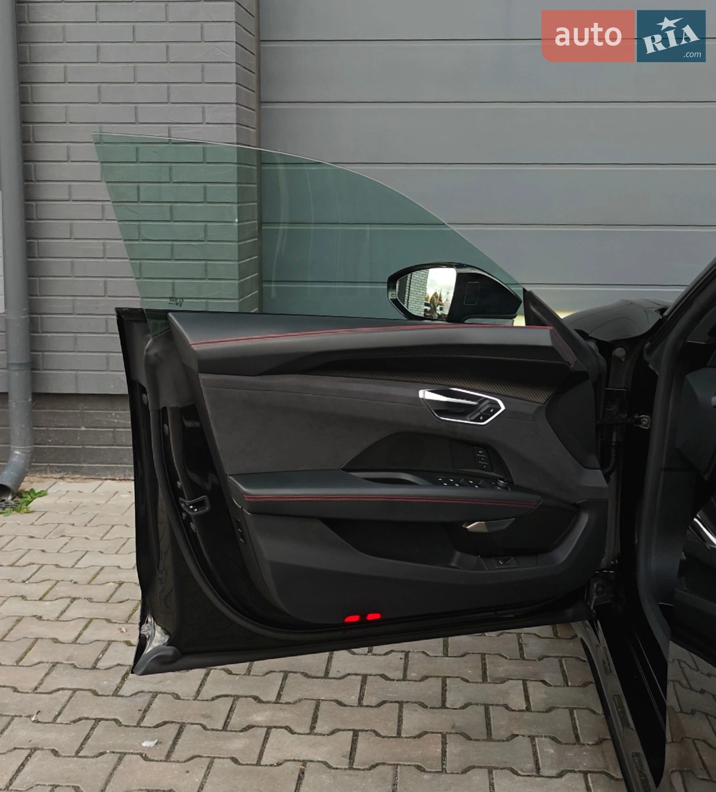 2023 Audi RS e-tron GT - мініатюра 30