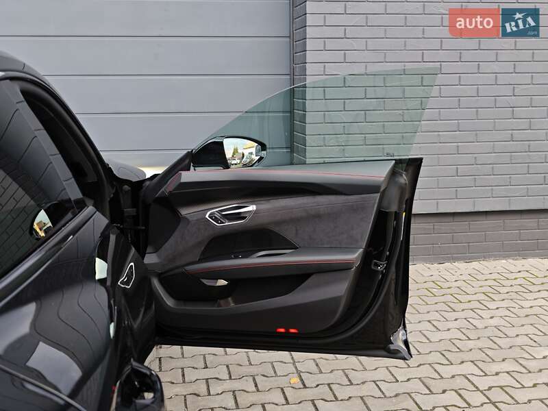 Купе Audi RS e-tron GT 2023 в Луцьку фото 69 Купе Audi RS e-tron GT 2023 в Луцьку