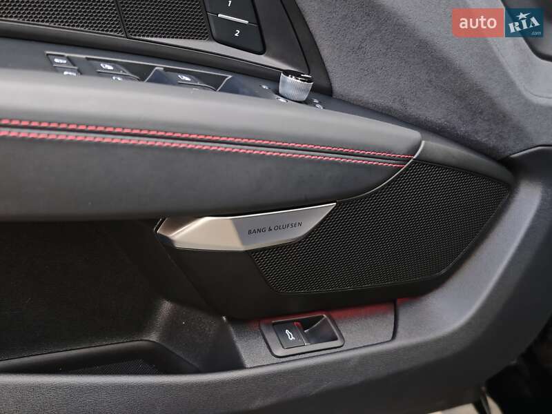 Купе Audi RS e-tron GT 2023 в Луцьку фото 34 Купе Audi RS e-tron GT 2023 в Луцьку