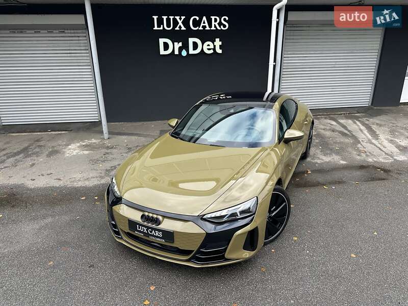 Купе Audi RS e-tron GT 2021 в Киеве фото 15 Купе Audi RS e-tron GT 2021 в Киеве