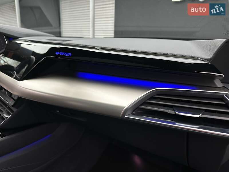Купе Audi RS e-tron GT 2021 в Киеве фото 54 Купе Audi RS e-tron GT 2021 в Киеве