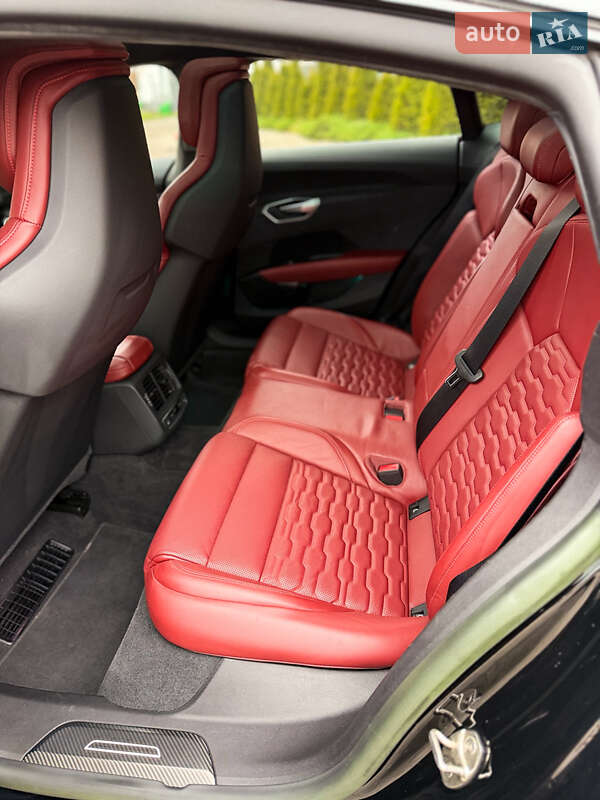 Купе Audi RS e-tron GT 2023 в Житомире