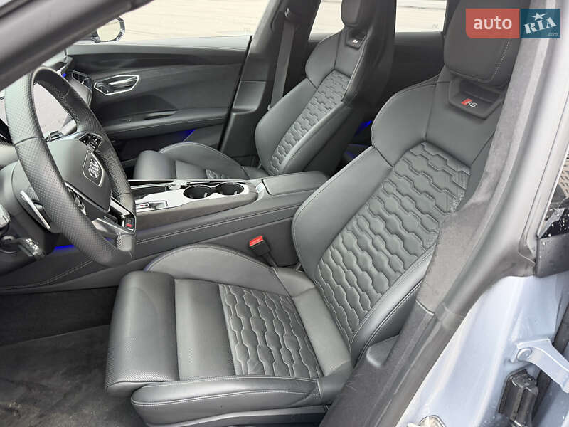 Купе Audi RS e-tron GT 2022 в Києві
