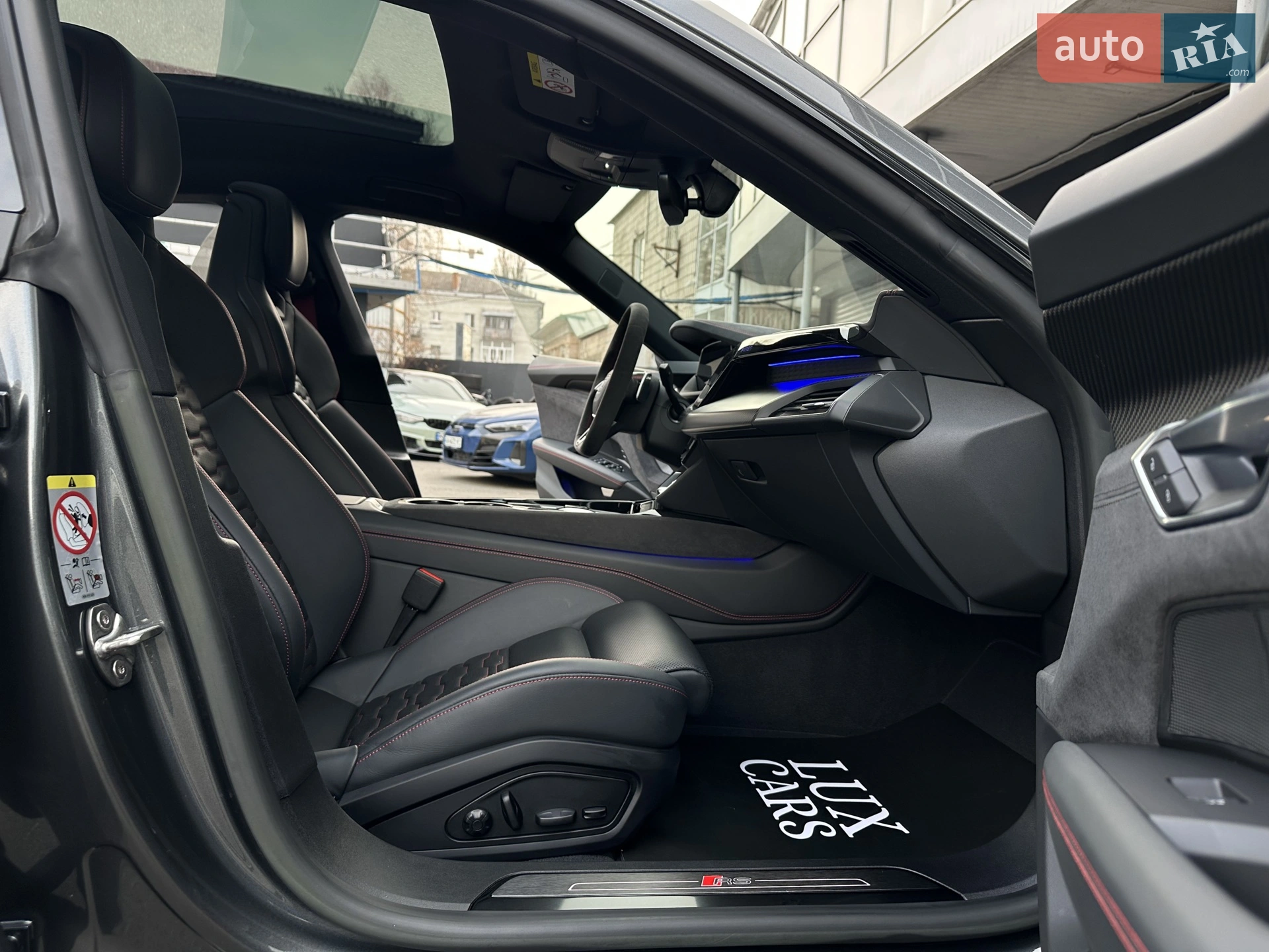 2023 Audi RS e-tron GT - мініатюра 61