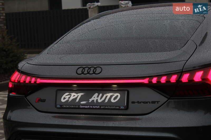 Купе Audi RS e-tron GT 2022 в Києві