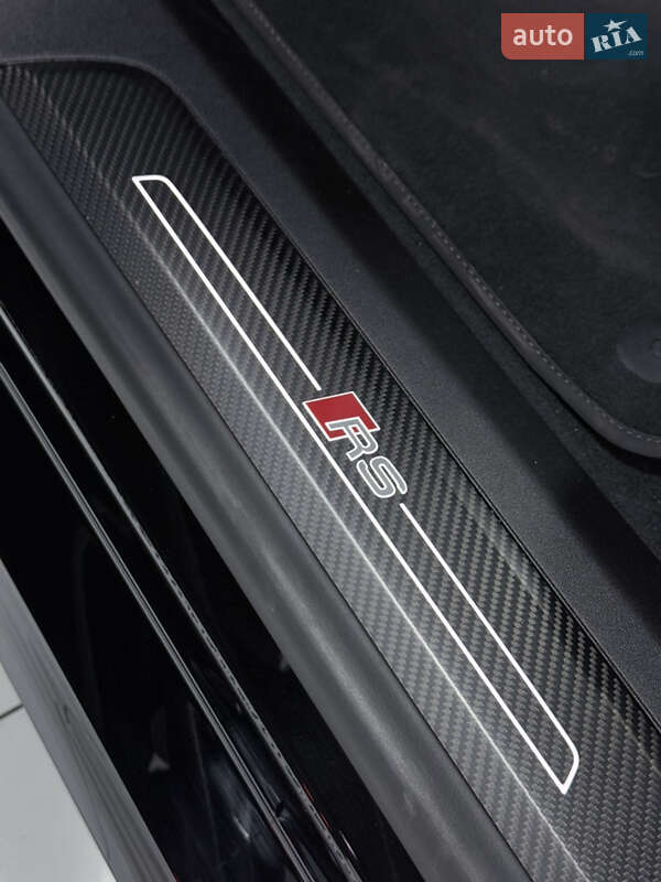 Купе Audi RS e-tron GT 2023 в Одесі