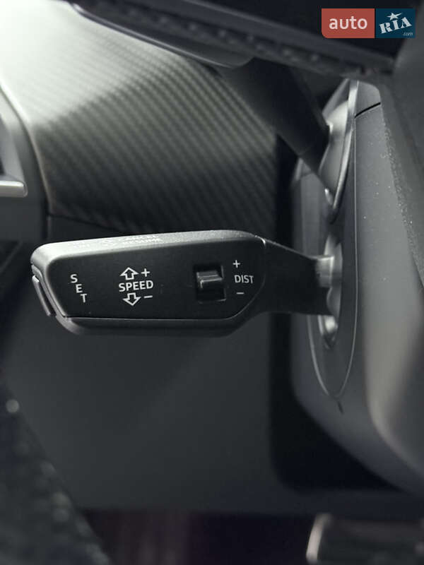 Купе Audi RS e-tron GT 2023 в Одесі