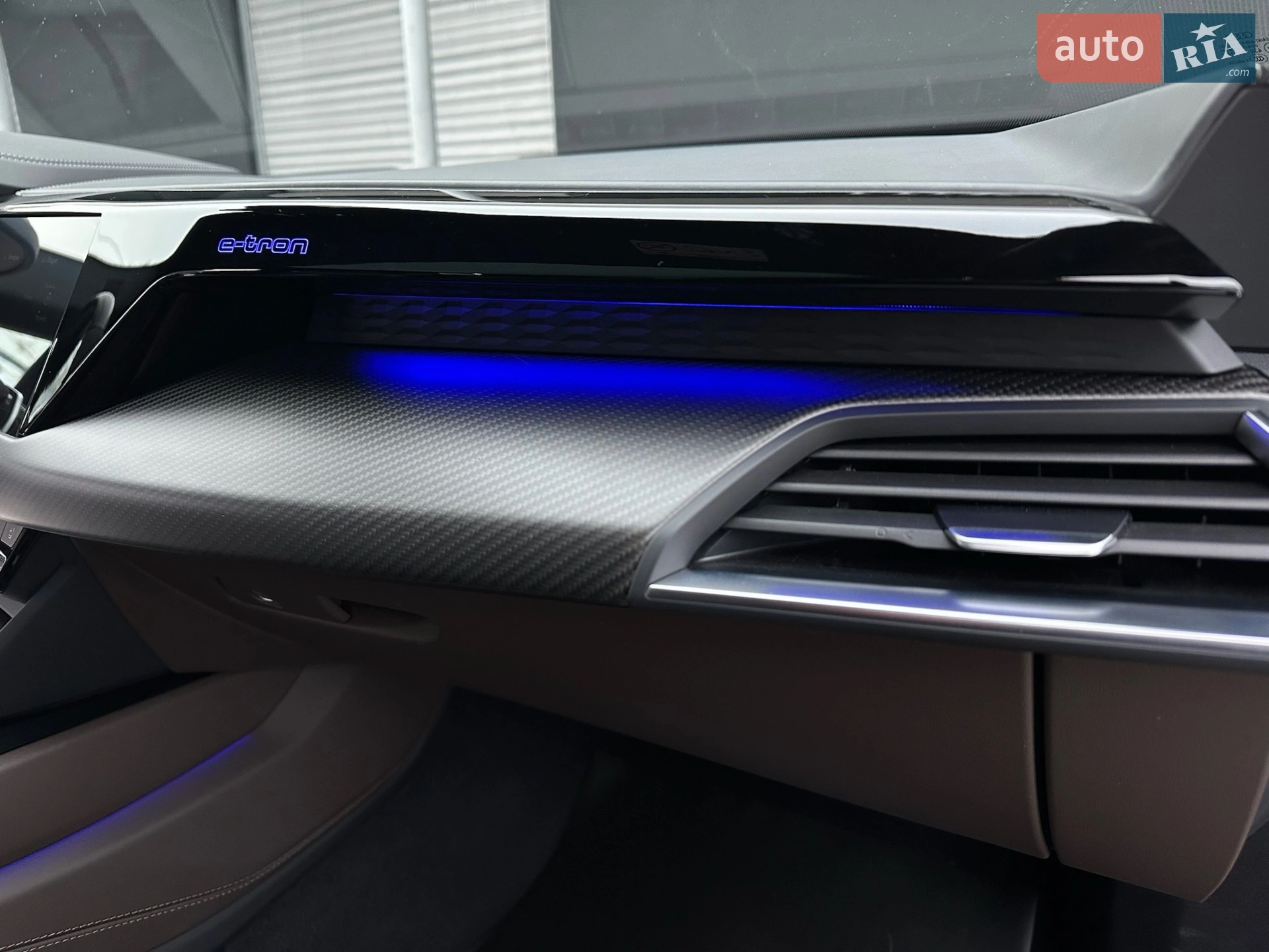 2024 Audi RS e-tron GT - мініатюра 63