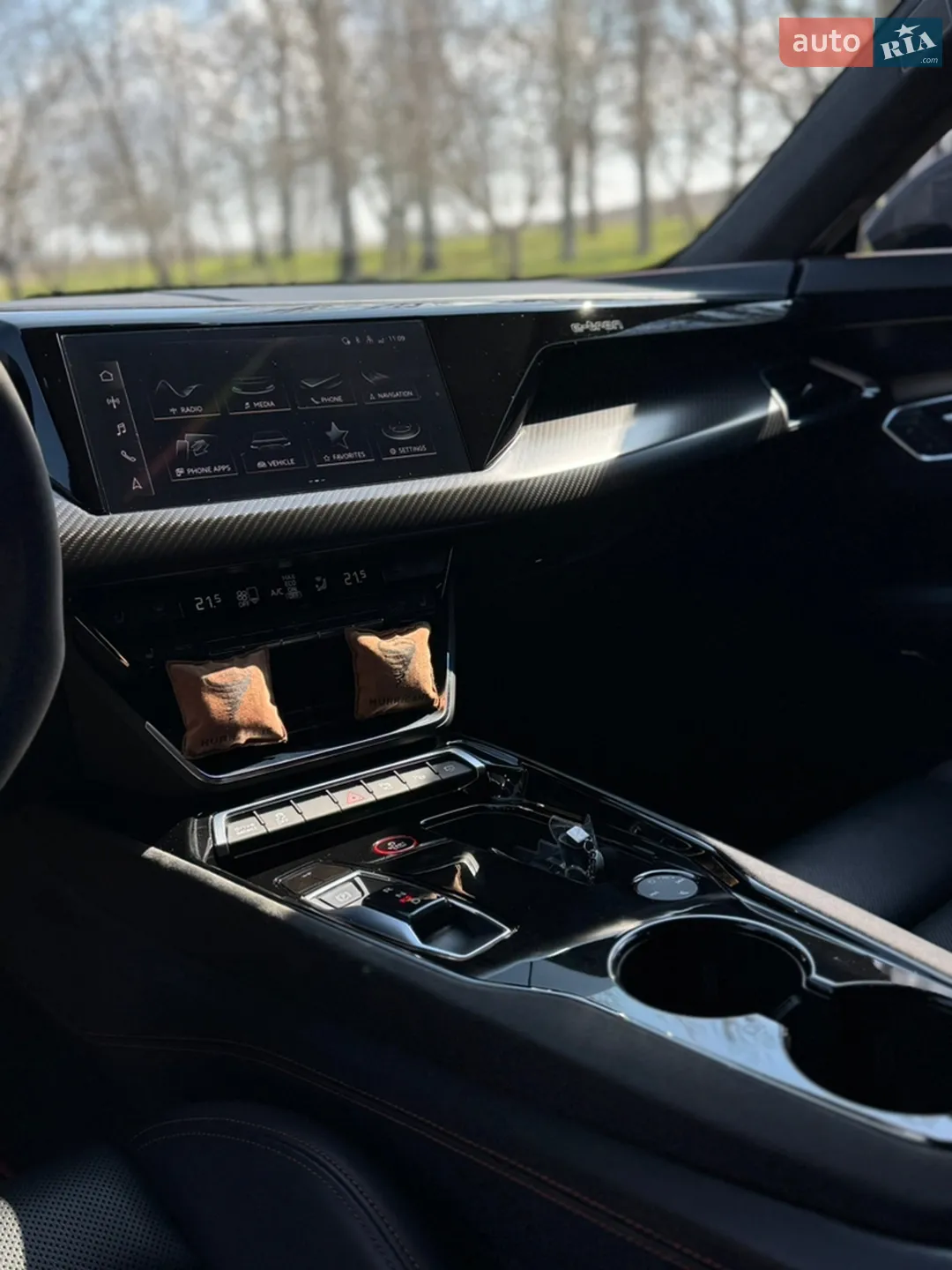 2021 Audi RS e-tron GT - мініатюра 10