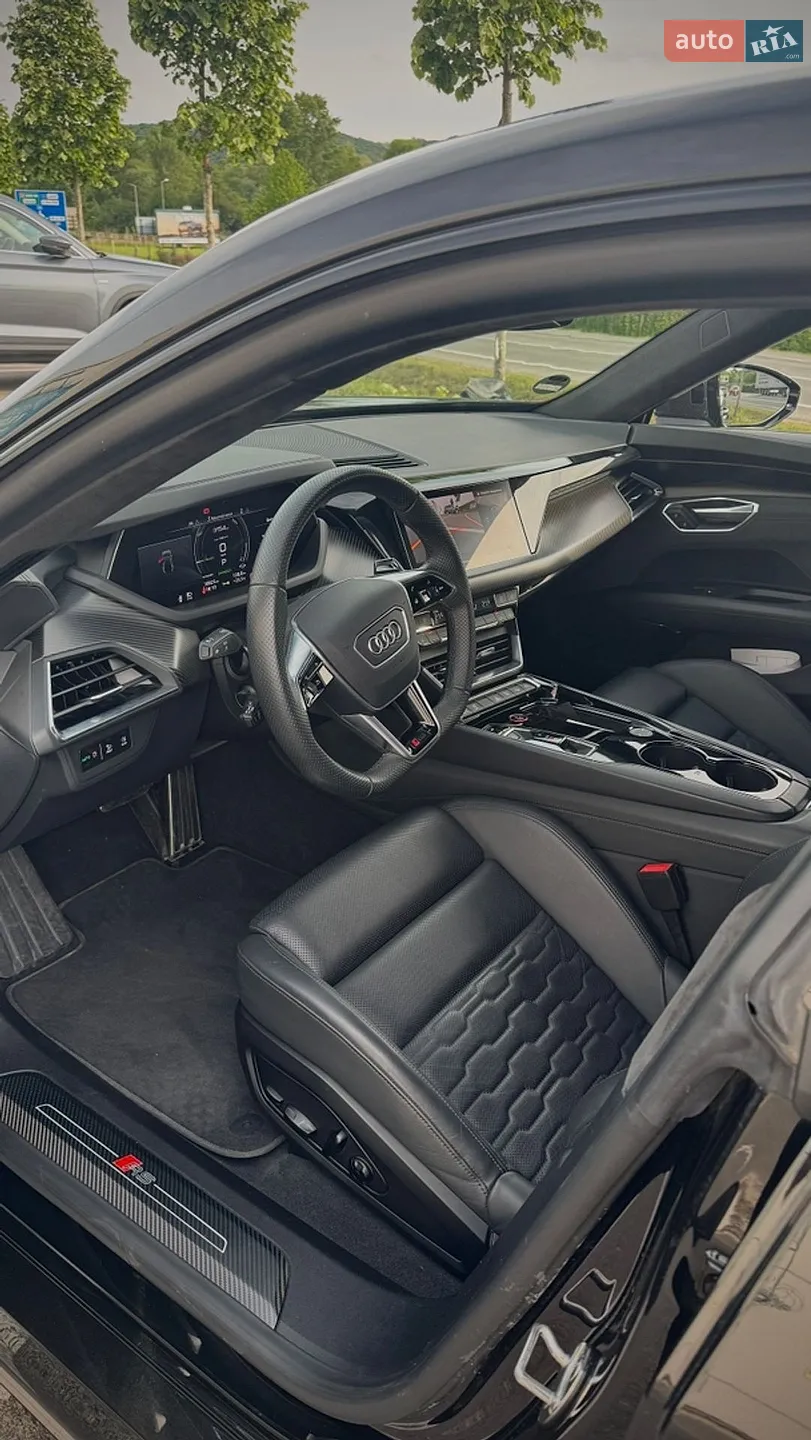 2021 Audi RS e-tron GT - мініатюра 14