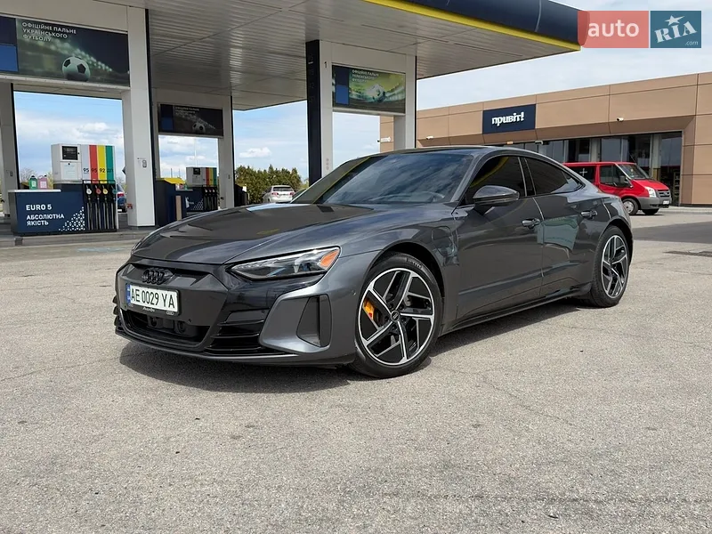 Audi RS e-tron GT