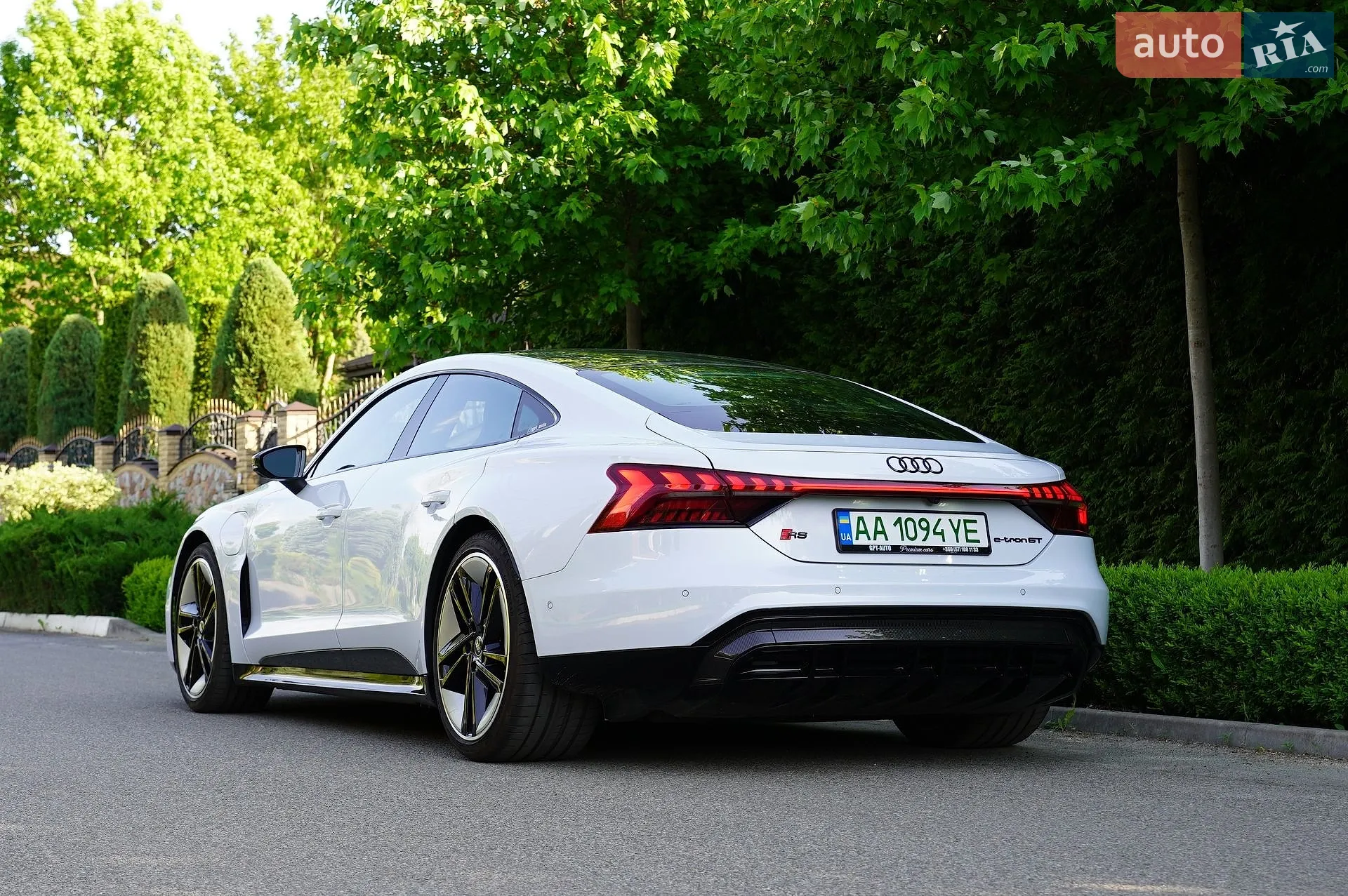 2021 Audi RS e-tron GT - мініатюра 13