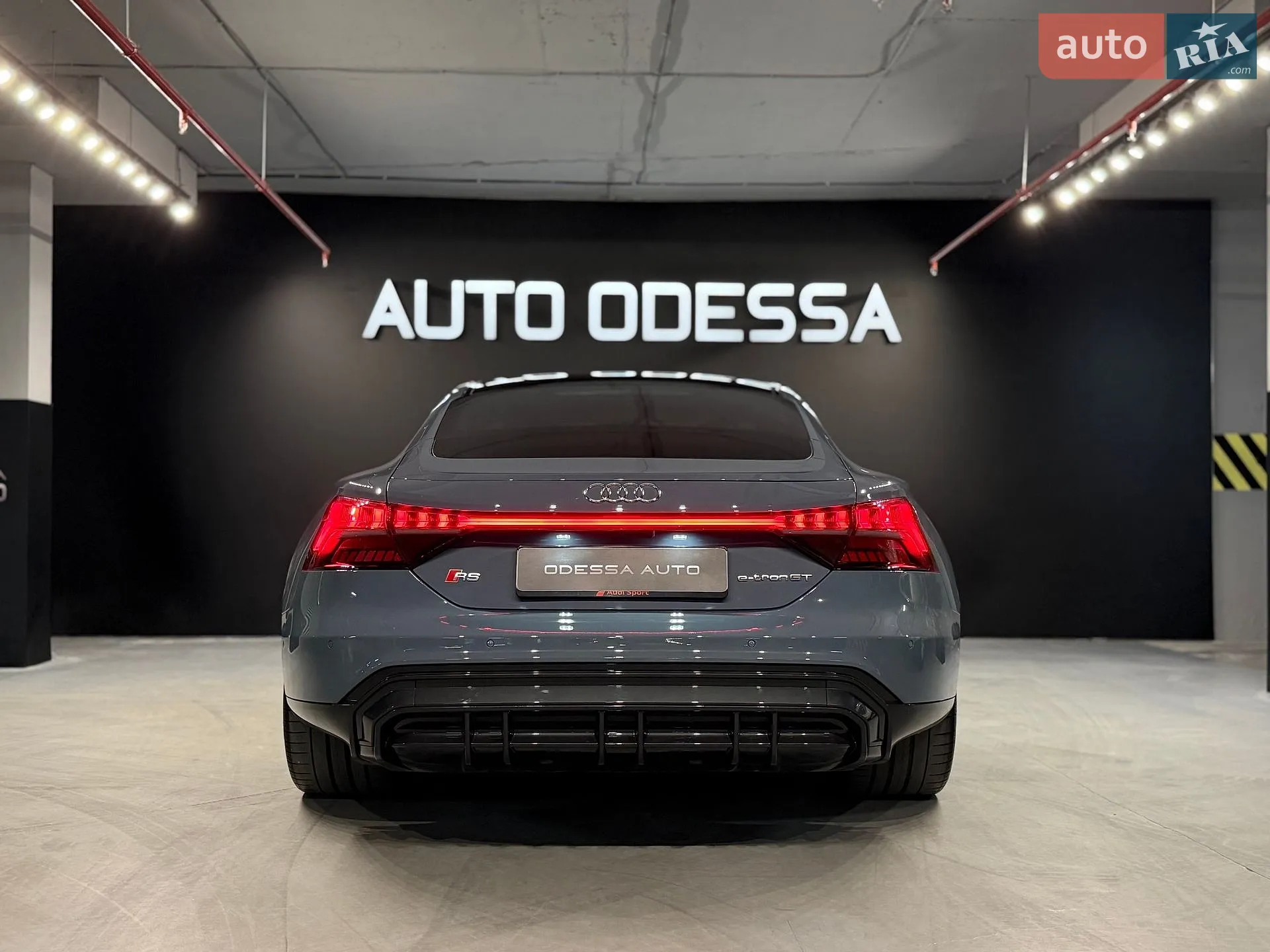 2022 Audi RS e-tron GT - мініатюра 12