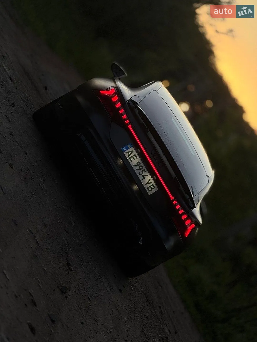 2021 Audi RS e-tron GT - мініатюра 14