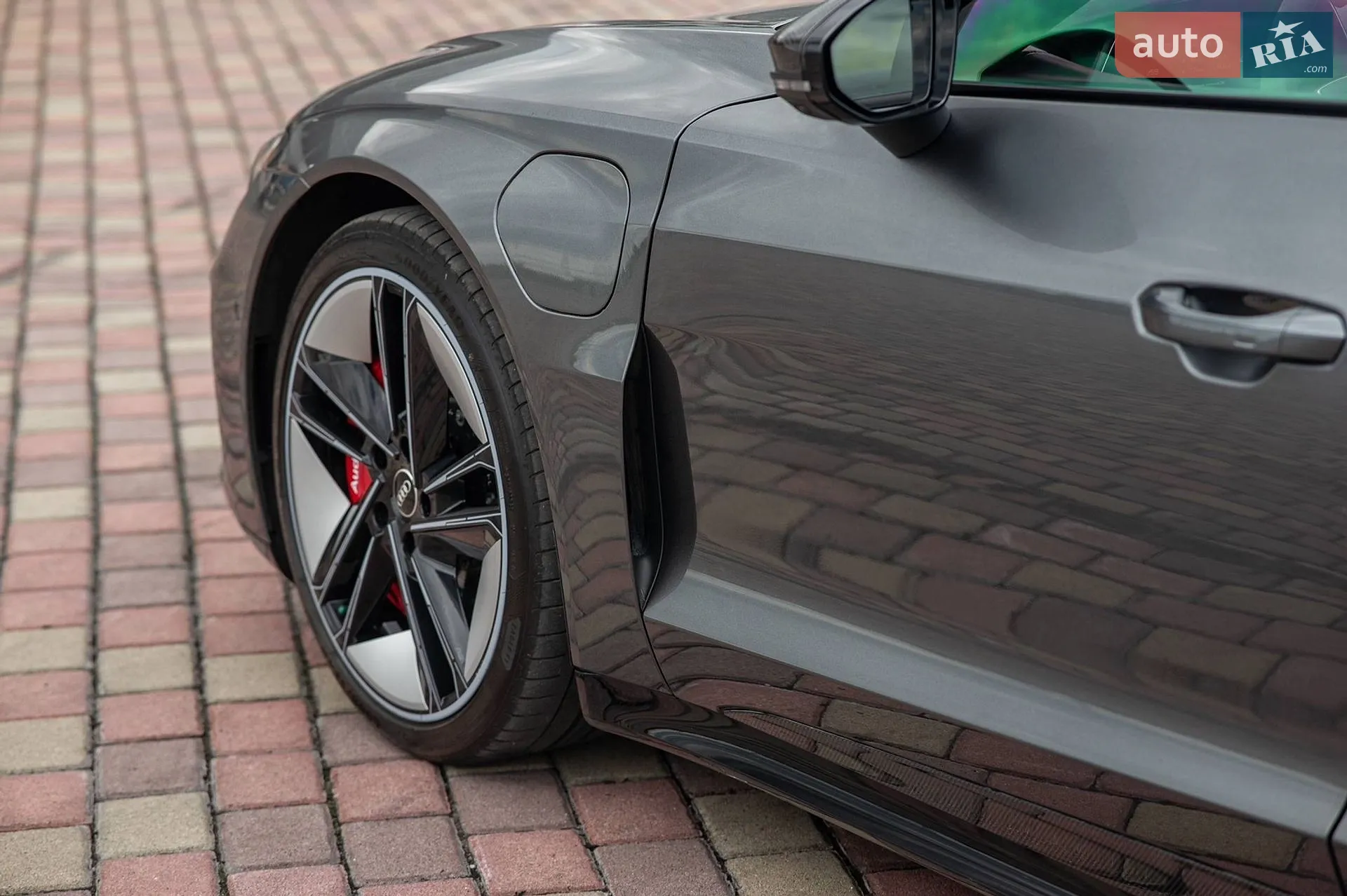 2022 Audi RS e-tron GT - мініатюра 29