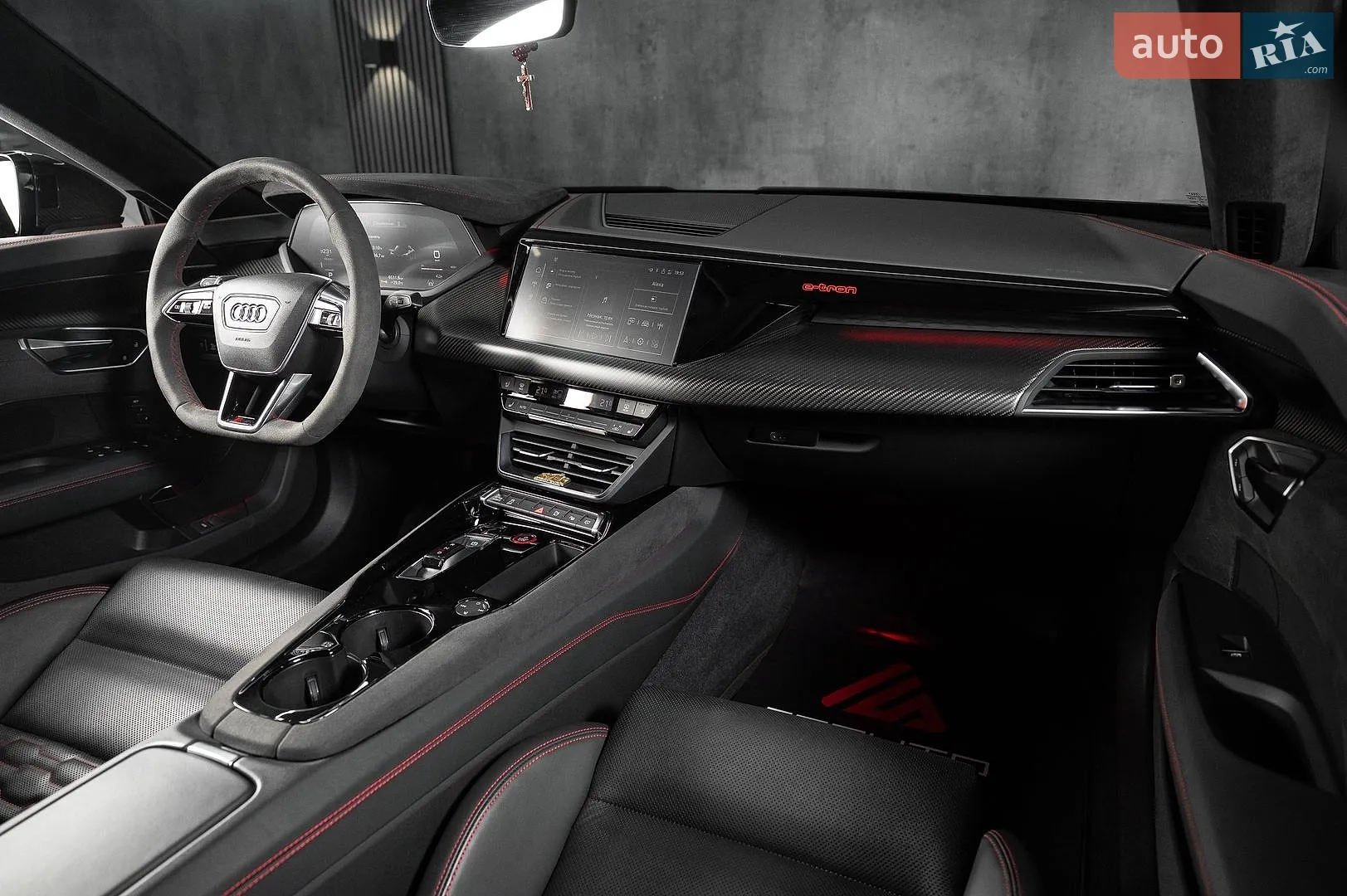 2024 Audi RS e-tron GT - мініатюра 24