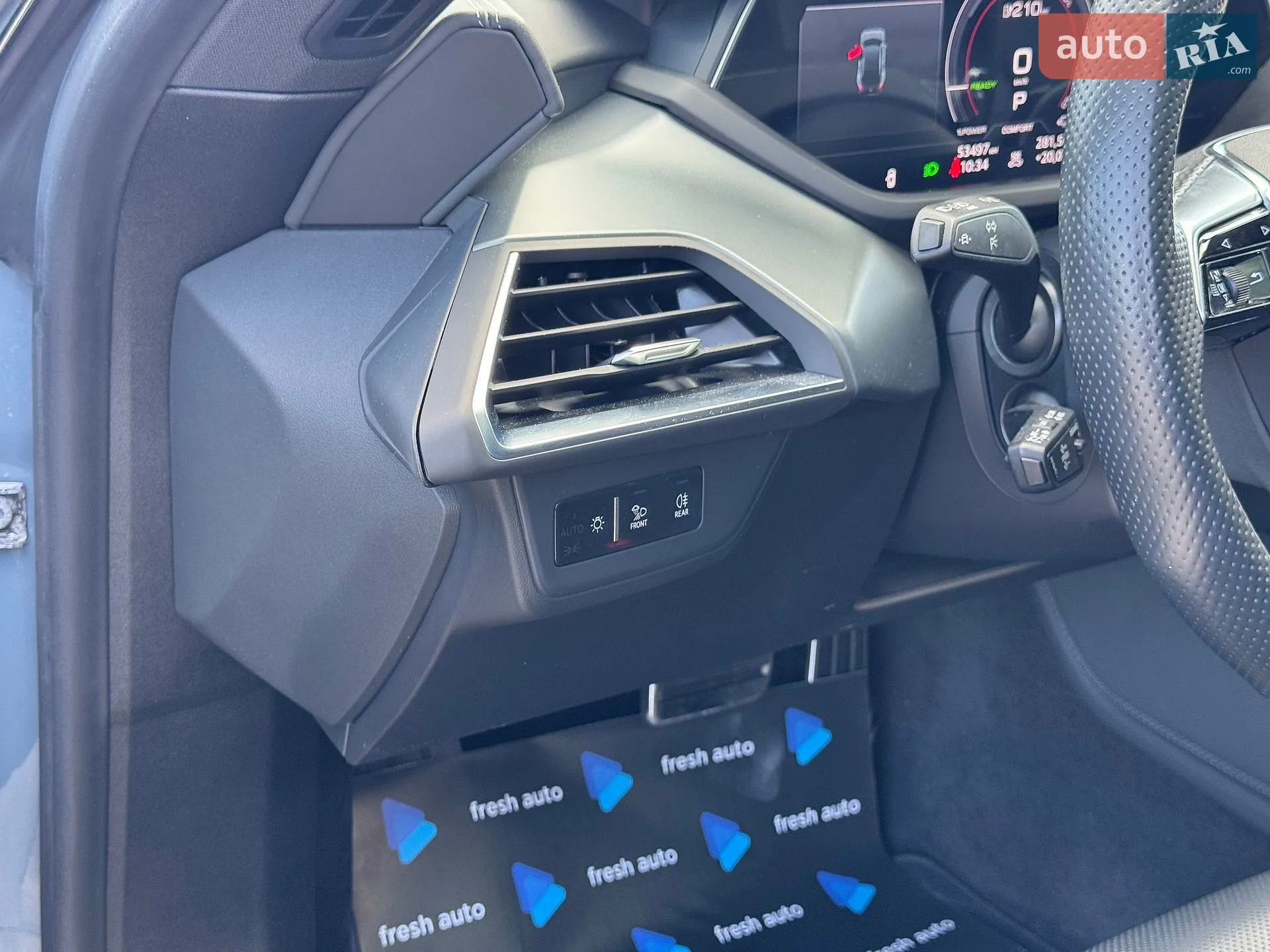 2021 Audi RS e-tron GT - мініатюра 17