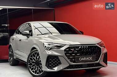 Внедорожник / Кроссовер Audi RS Q3 2023 в 