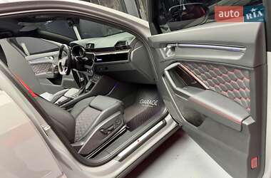 Внедорожник / Кроссовер Audi RS Q3 2023 в 