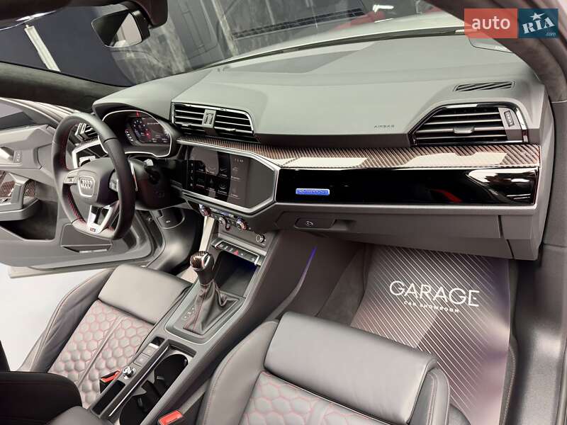 Позашляховик / Кросовер Audi RS Q3 2023 в Києві