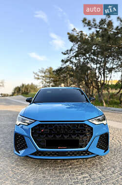 Внедорожник / Кроссовер Audi RS Q3 2023 в 