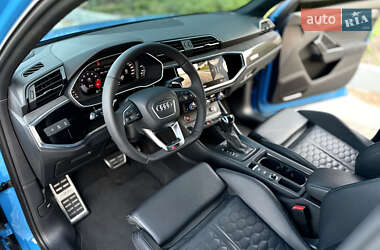 Внедорожник / Кроссовер Audi RS Q3 2023 в 