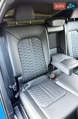 Внедорожник / Кроссовер Audi RS Q3 2023 в 