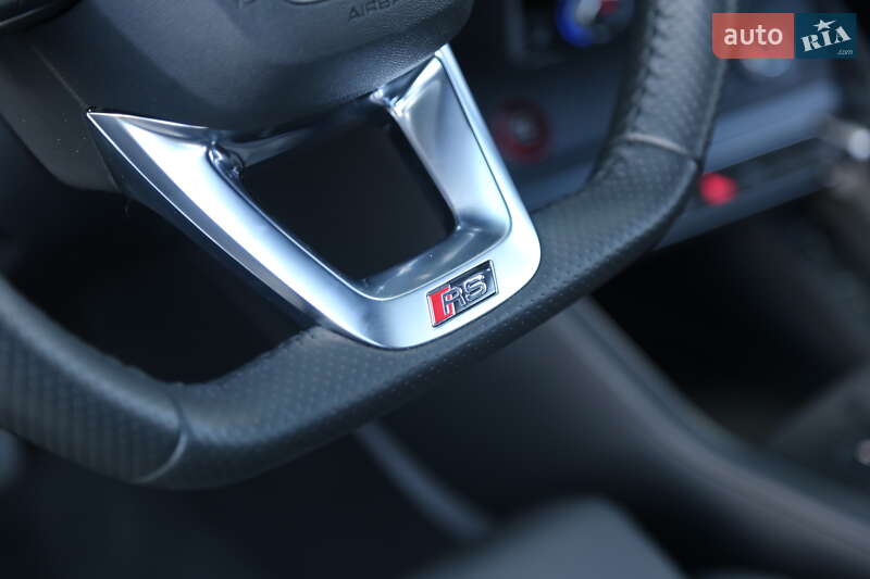 Внедорожник / Кроссовер Audi RS Q3 2021 в Киеве фото 28 Внедорожник / Кроссовер Audi RS Q3 2021 в Киеве