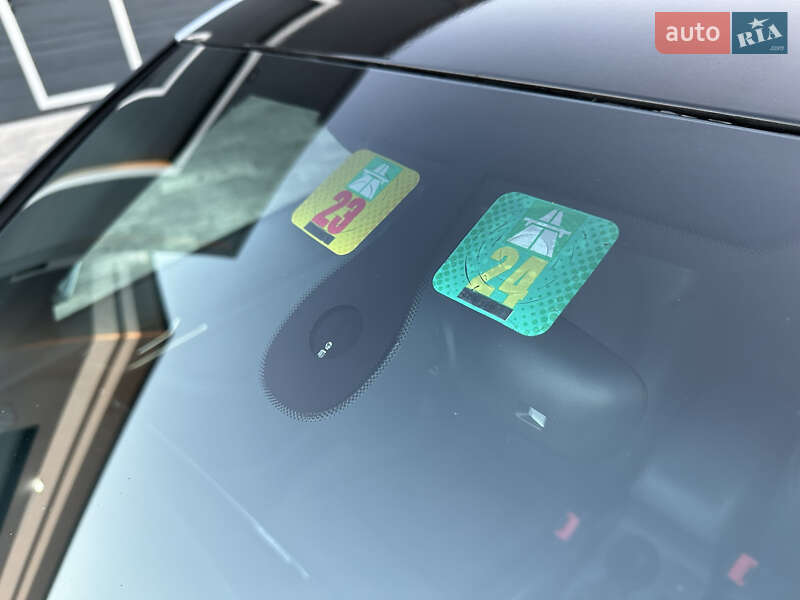 Внедорожник / Кроссовер Audi RS Q3 2016 в Луцке