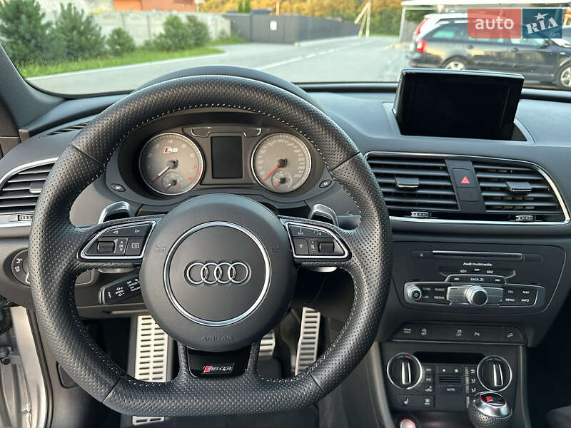 Внедорожник / Кроссовер Audi RS Q3 2016 в Луцке