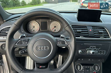 Позашляховик / Кросовер Audi RS Q3 2016 в  фото 87 Позашляховик / Кросовер Audi RS Q3 2016 в