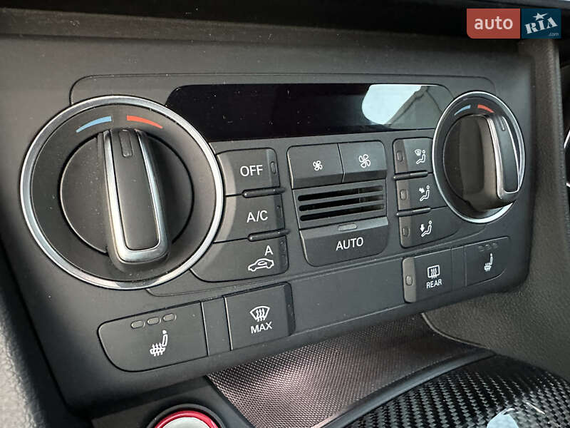 Внедорожник / Кроссовер Audi RS Q3 2016 в Луцке